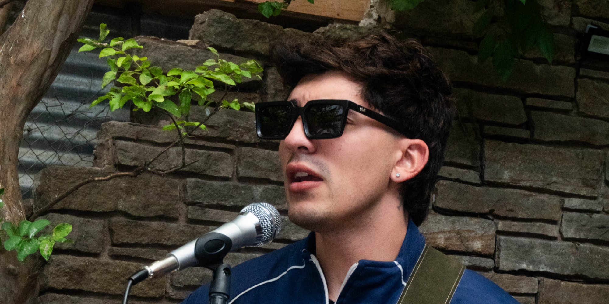 Club de Foodies - Rodrigo cantando